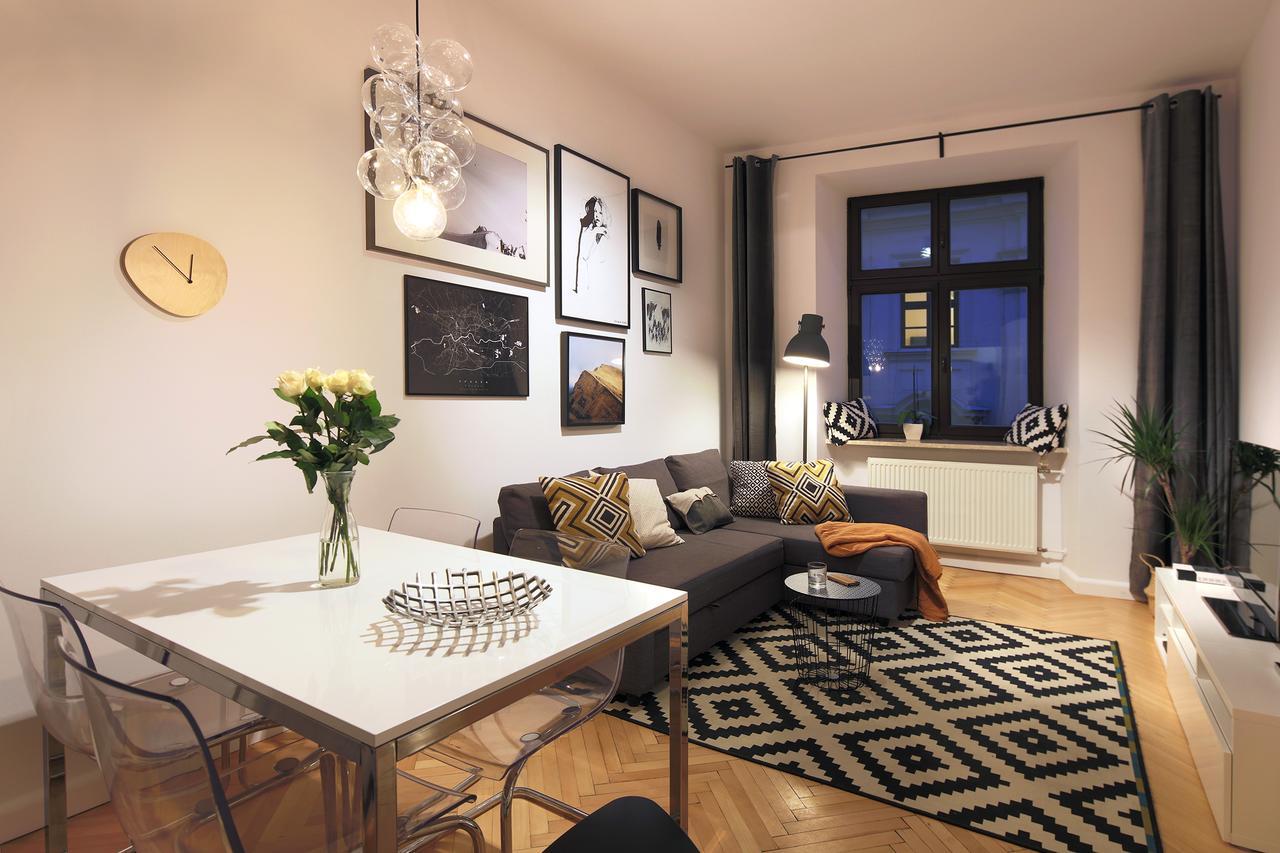 Bracka 15 - Main Square Apartments By Mint Apartment كراكوفيا المظهر الخارجي الصورة
