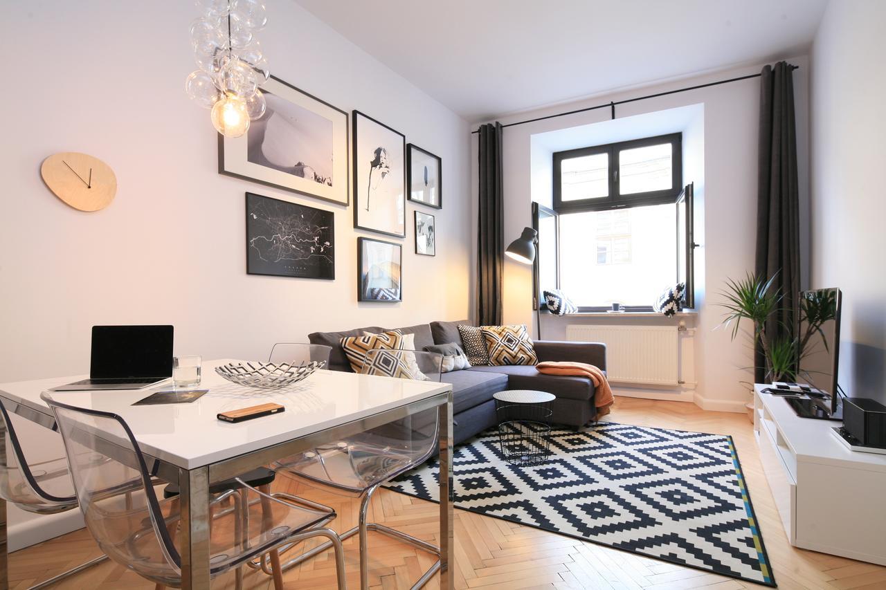 Bracka 15 - Main Square Apartments By Mint Apartment كراكوفيا المظهر الخارجي الصورة